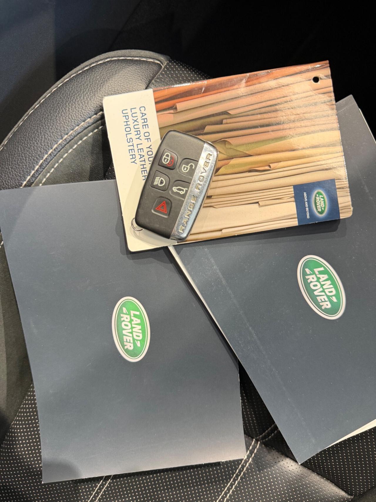 Range Rover Velar 2.0D I4 240 CV R-Dynamic HSE