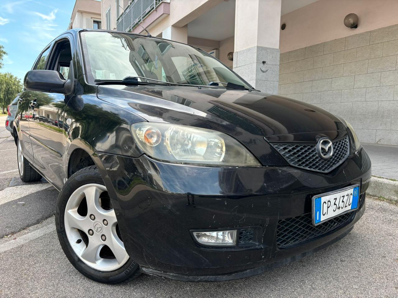 Mazda 2 MAZDA 2 1.2 16V 5P SONY ERICSSON