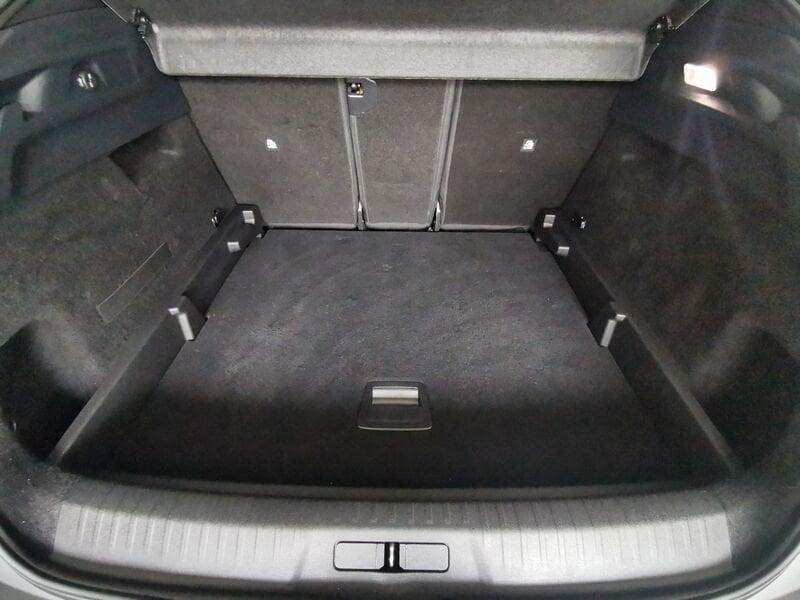 Peugeot 3008 Hybrid 136 Allure e-DCS 6