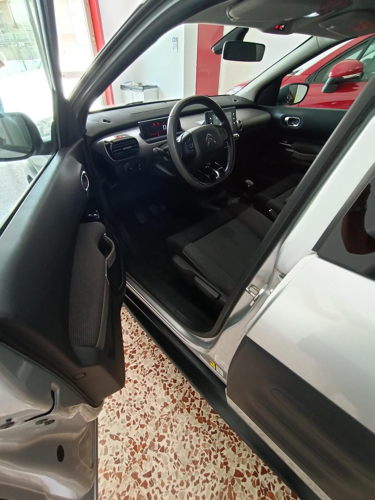 Citroen C4 Cactus BlueHDi 100 Shine