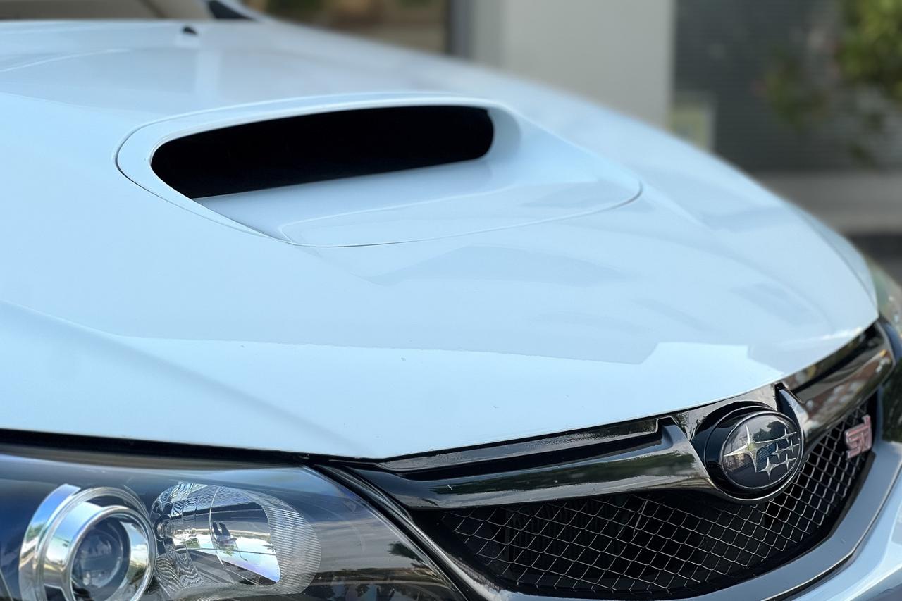 Subaru Impreza STI JDM 2.0