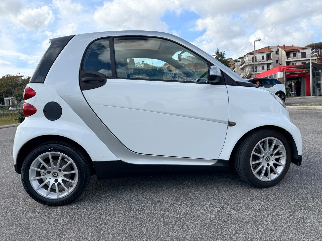 Smart ForTwo 1000 52 kW passion CARPLAY