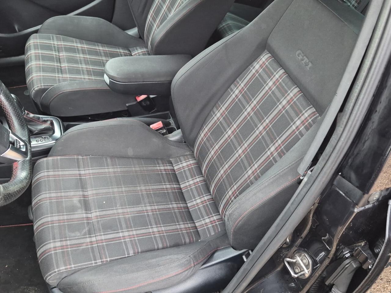 Volkswagen Polo 1.4 TSI DSG 5 porte GTI