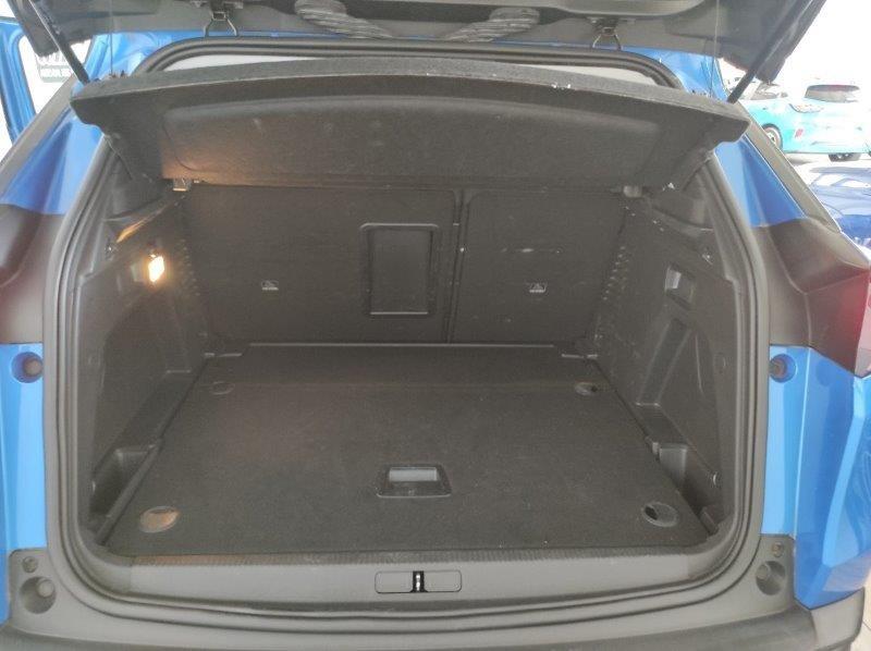 PEUGEOT 3008 2ª serie (AUTOCARRO) BlueHDi 130 S&S EAT8 Active