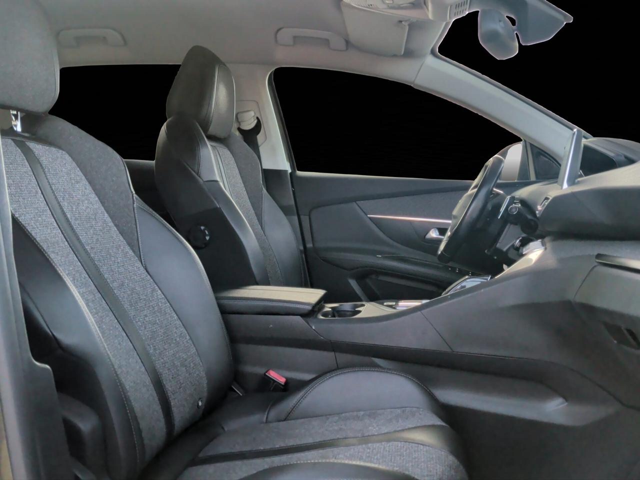 Peugeot 3008 BlueHDi 130 S&S EAT8 Allure 2019