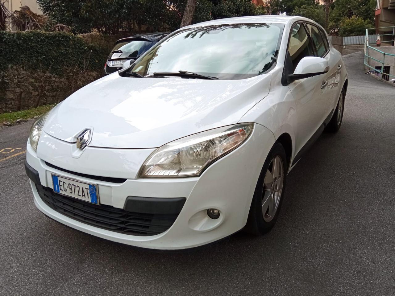 Renault Megane Mégane 1.4 TCe Dinamique 6marce