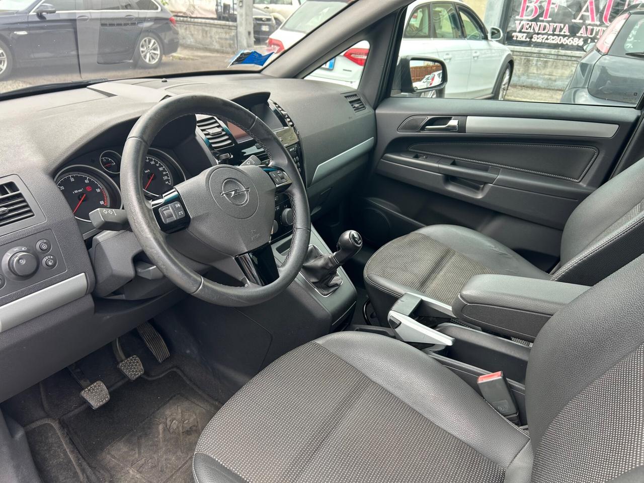 Opel Zafira Cosmo