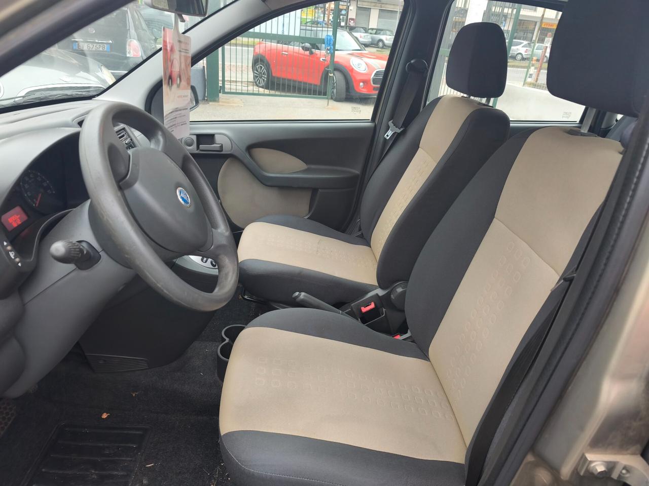 Fiat Panda 1.2 Dualogic Dynamic