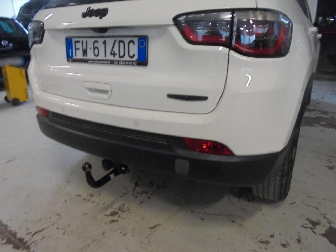 Jeep Compass 1.4 MultiAir 2WD Night Eagle con gancio traino estraibile