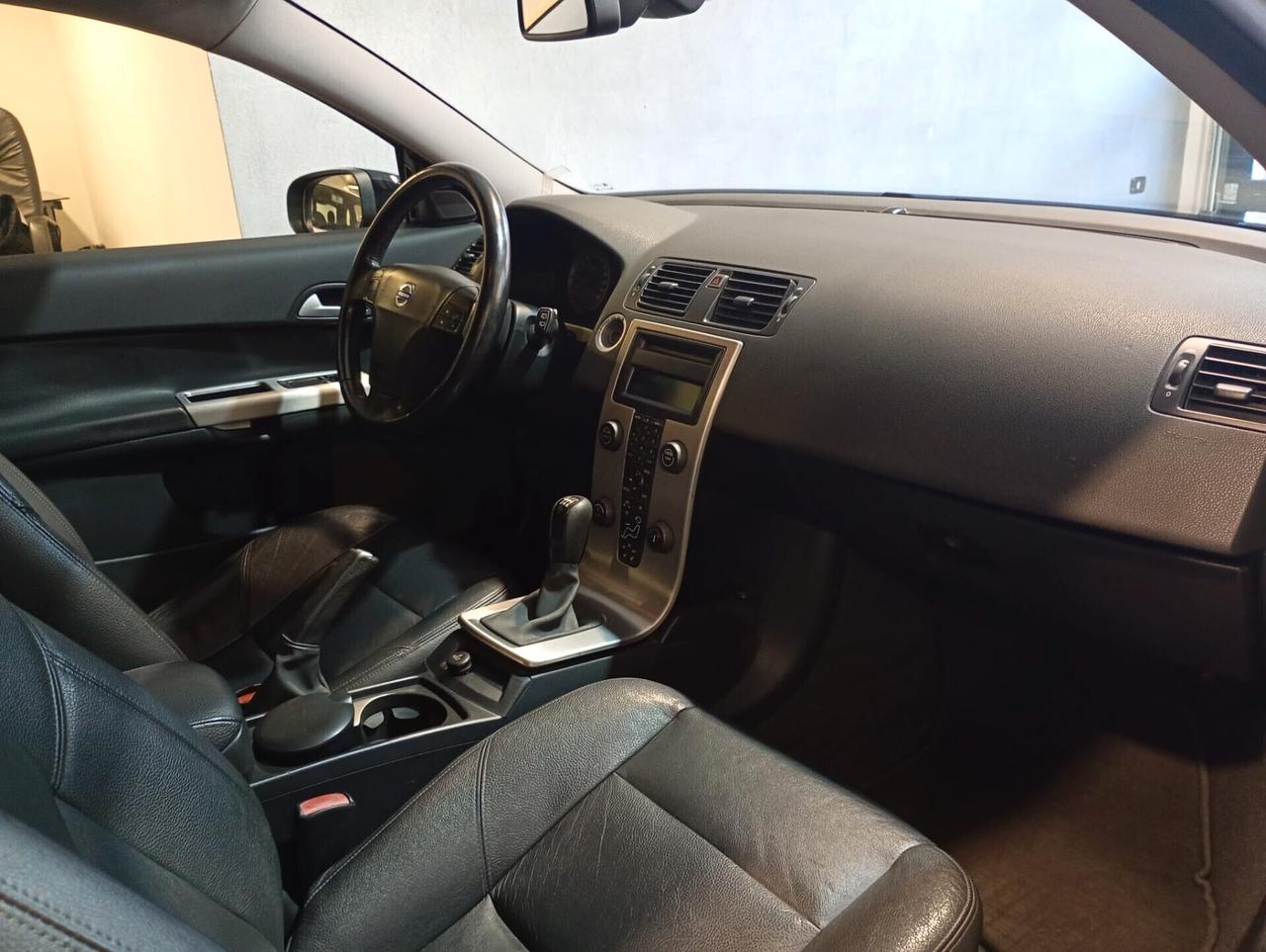 Volvo C30 2.0 D Summum