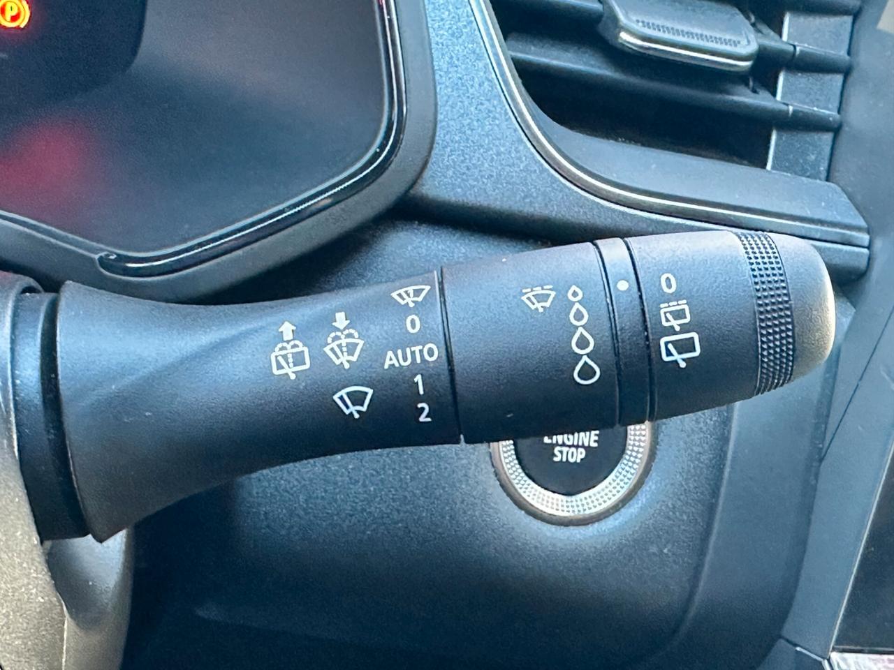 Renault Captur 1.0 TCe – Techno – 03/2025 – 17.500 km – Promo 18.900 €