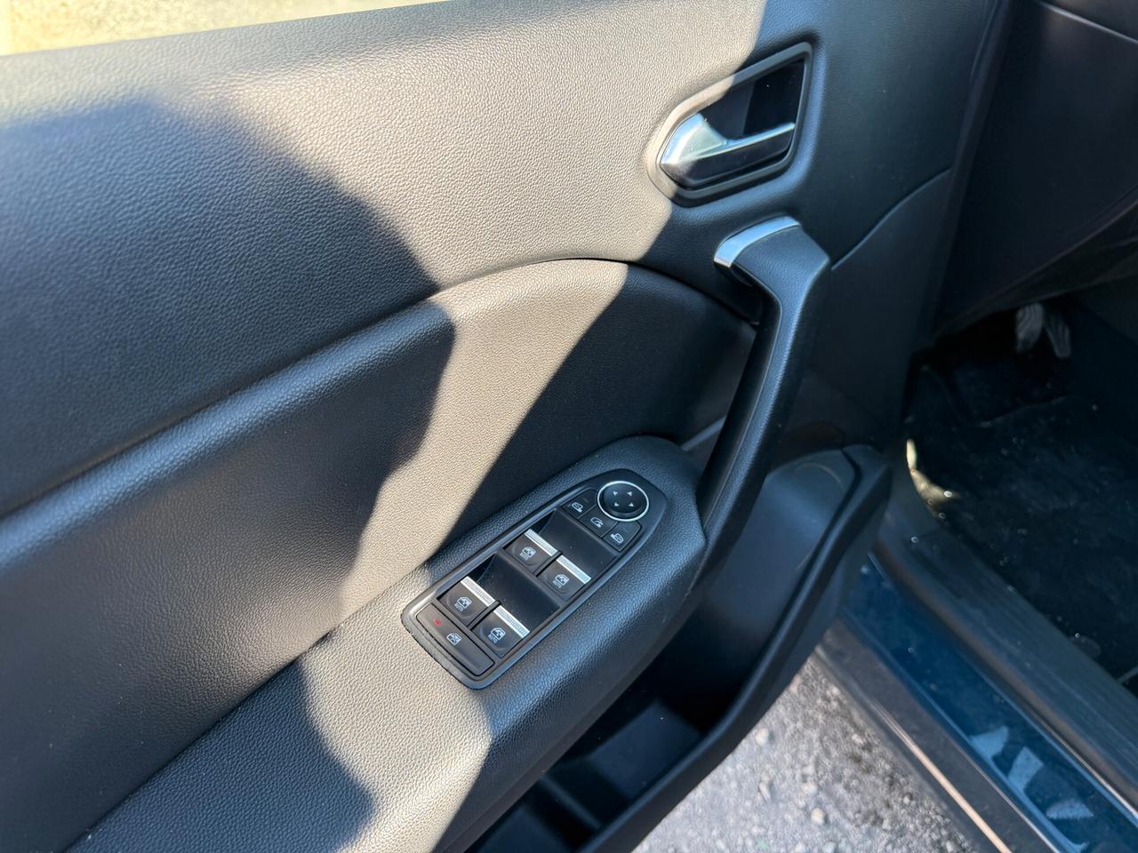 RENAULT CAPTUR 2020 1.5 DIESEL 95CV *SINISTRATA