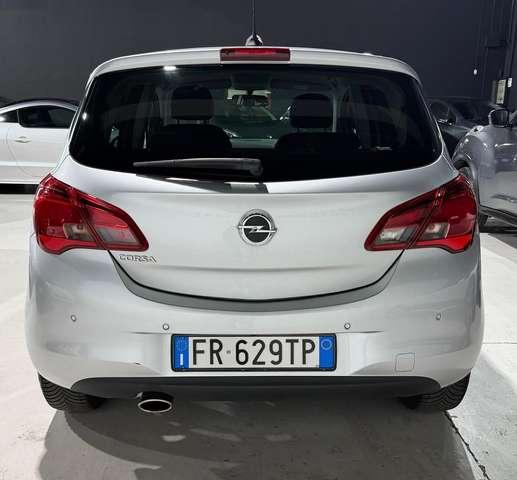 Opel Corsa Benzina Cambio Automatico Neopatentati