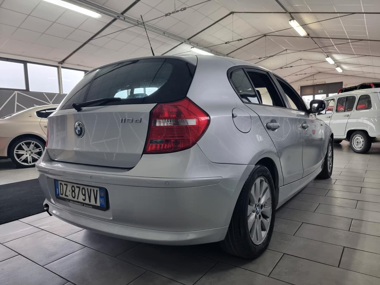 Bmw 118 5 porte Futura