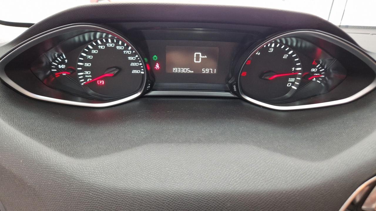 Peugeot 308 BlueHDi 120 S&S SW Business
