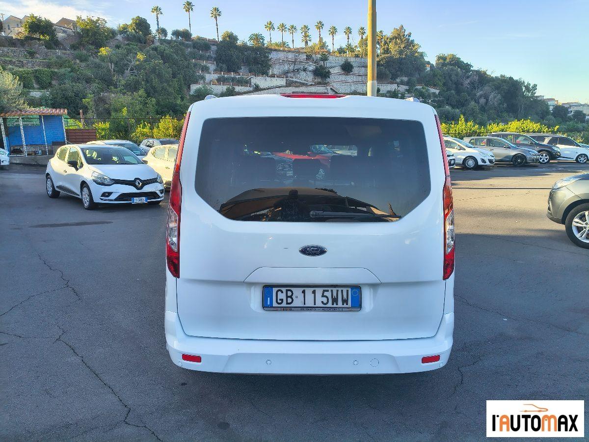 FORD - Tourneo Connect - 1.5 TDCi 120CV aut. Tit.