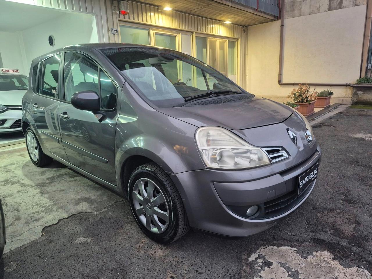 Renault Modus Grand 1.2 16V Live