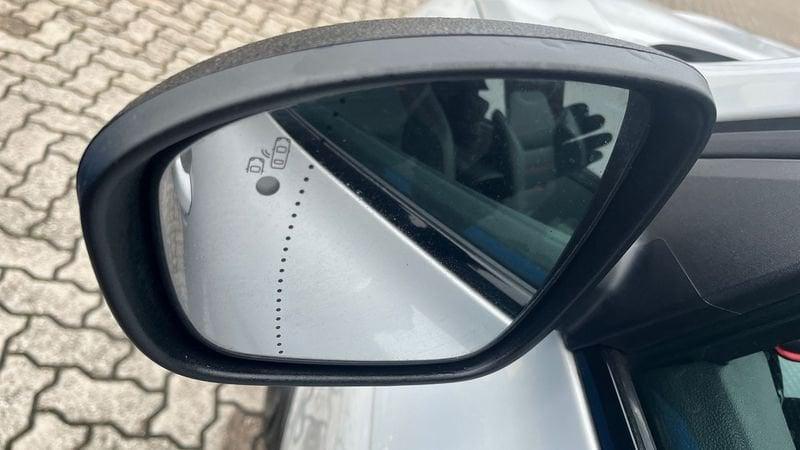 Renault Arkana 1.6 E-Tech full hybrid R.S. Line Auto 145cv OTS 1.6 E-Tech full hybrid R.S. Line Auto 145cv