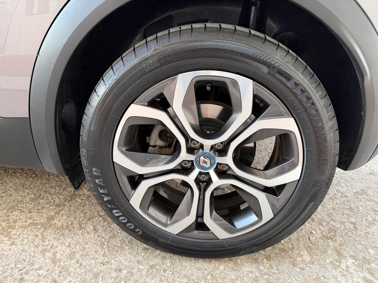 Renault Plug-in Hybrid E-Tech 160 CV Intens