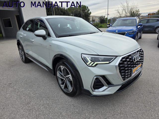 AUDI Q3 40 TFSI quattro S tronic S line edition