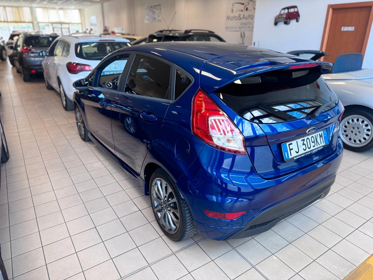 Ford Fiesta 1.5 TDCi 75CV 5 porte ST-Line