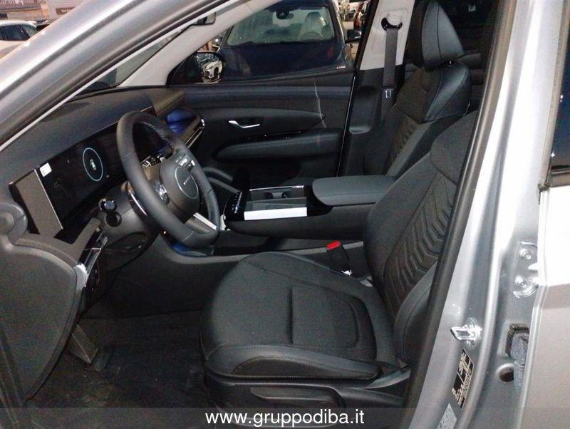 Hyundai Tucson 1.6 Gamma II T-GDI Petrol 6 Speed A/T 2WD PE 1.6HEV AT 2WD EXELLENCE