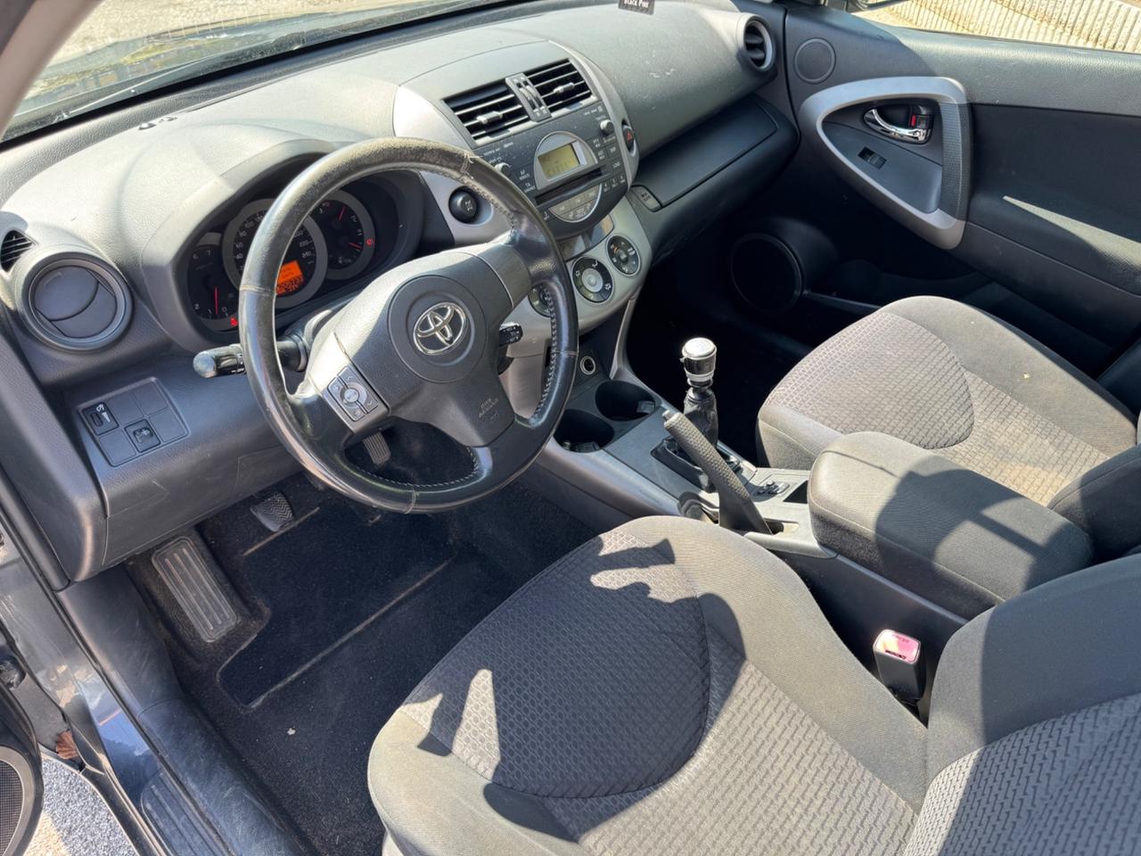 Toyota RAV 4 RAV4 2.2 D-4D 177 CV