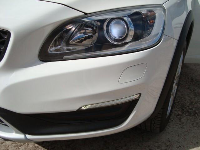 Volvo V60 Cross Country D3 Geartronic Summum