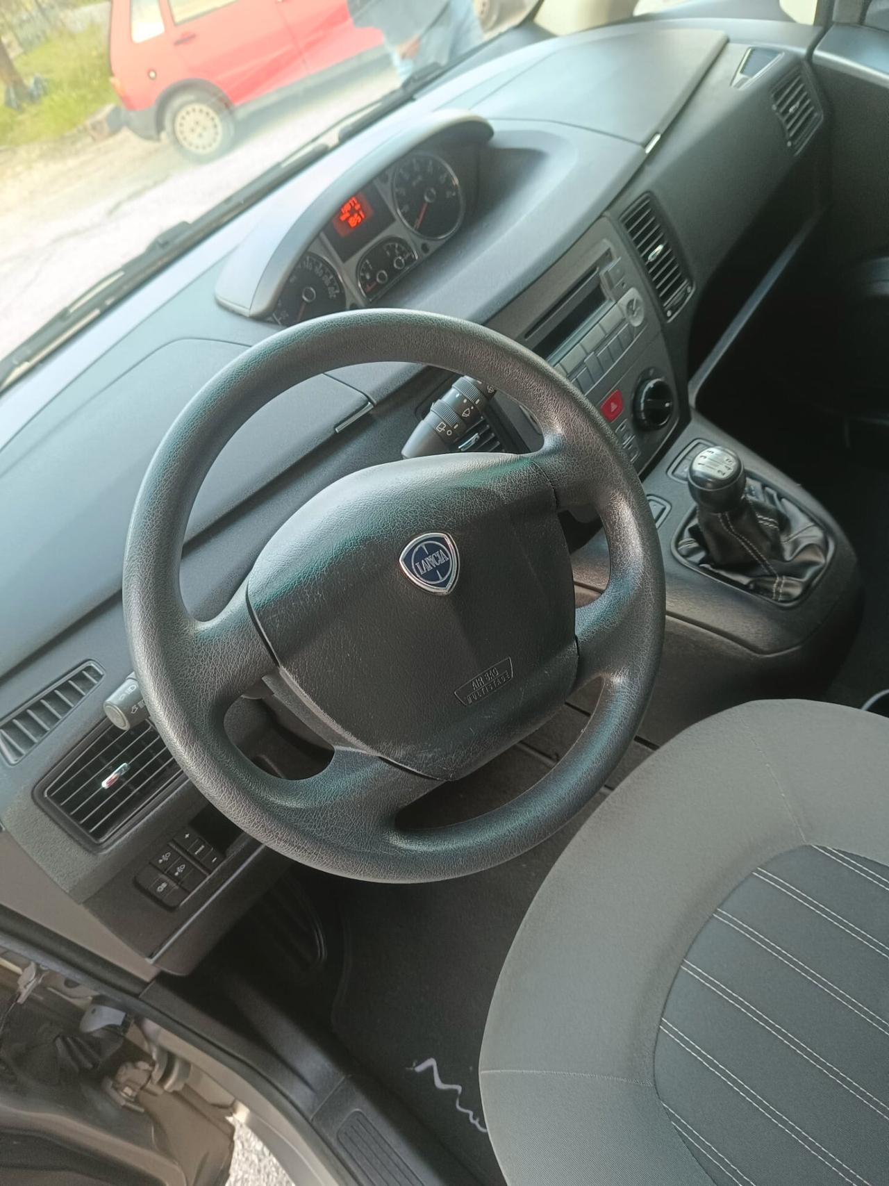 Lancia MUSA 1.3 Mjt 95 CV Diva