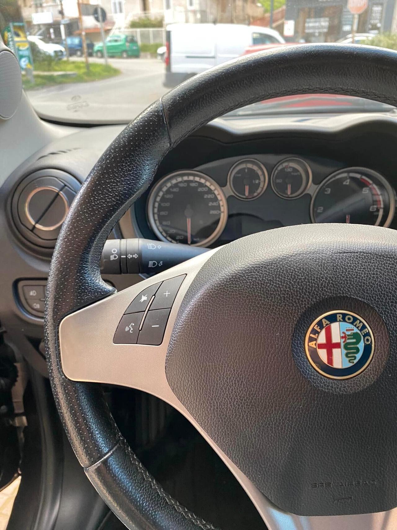 Alfa Romeo MiTo 1.3 MJT 85 CV - 03/2014