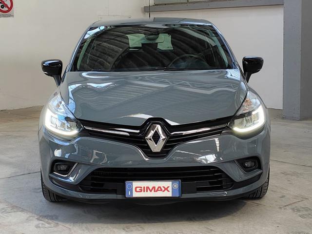 RENAULT Clio TCe 12V 75 CV 5 porte Moschino Zen