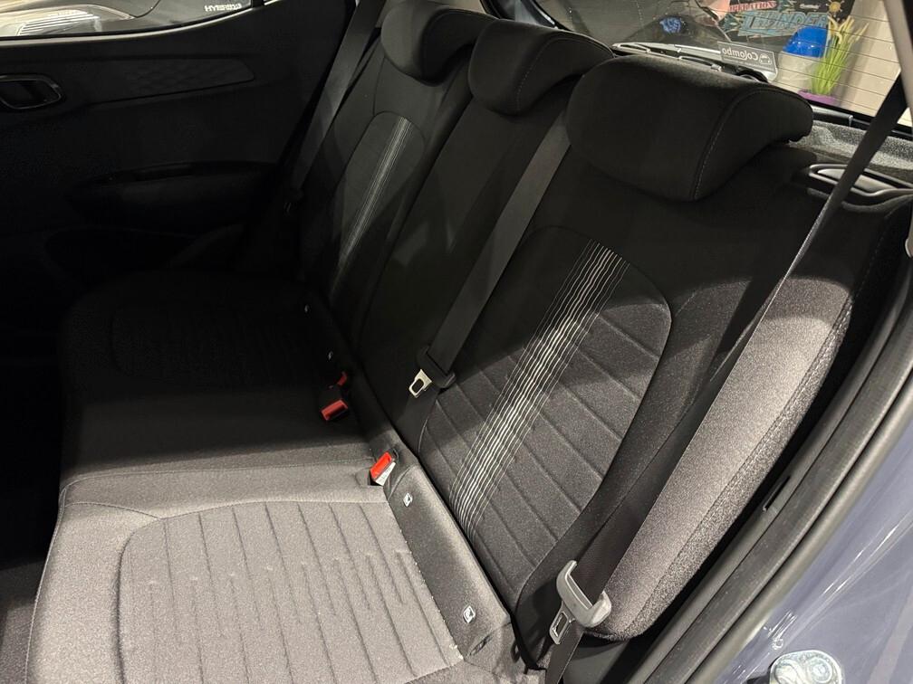 Hyundai i10 1.0 mpi Connectline 63cv Nav App con 15" Neopat