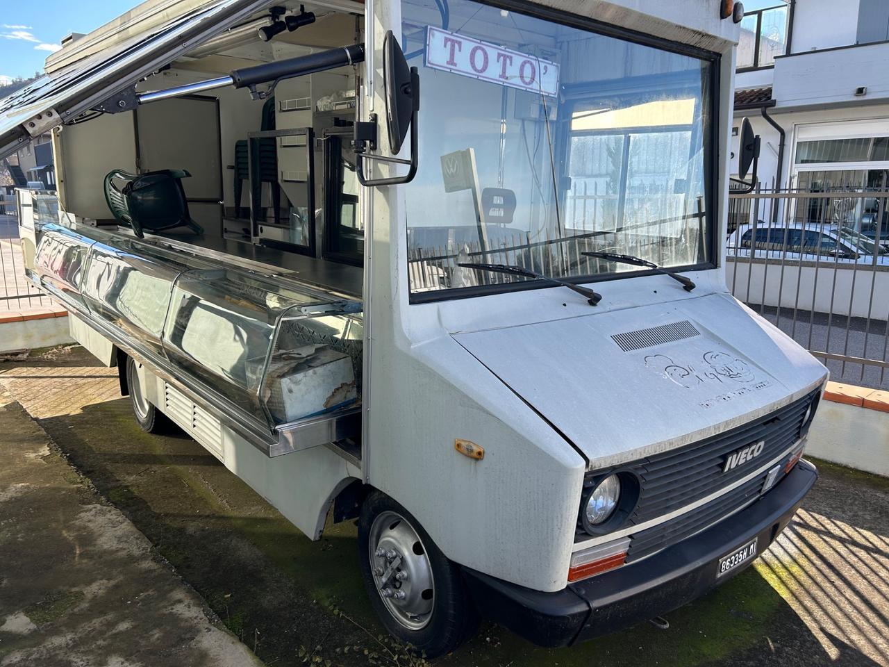 Iveco Minonzio Paninoteca Ambulante