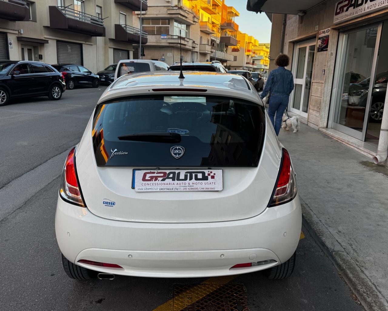 Lancia Ypsilon 1.2 69 CV Gold NEOPATENTATI