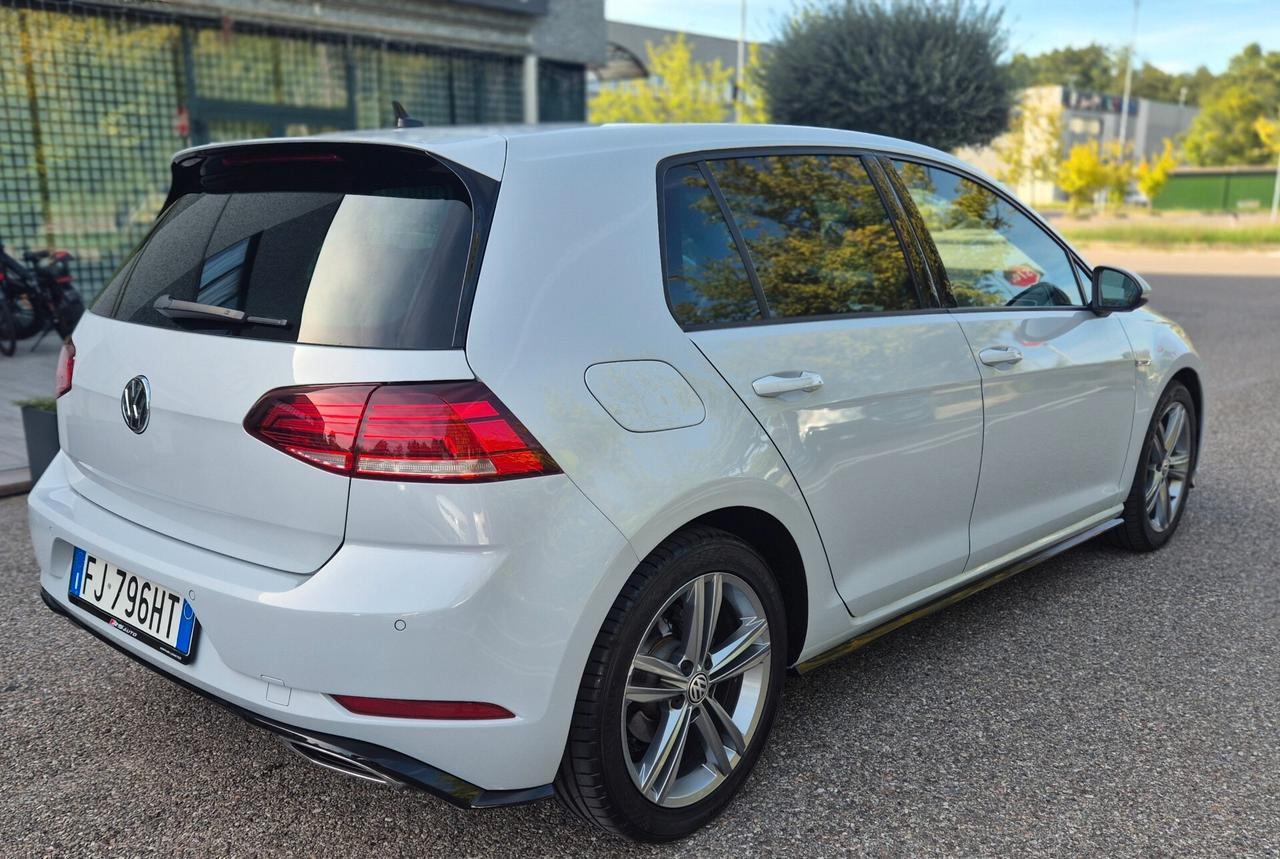 Volkswagen Golf 1.6 TDI 110 CV DSG 5p R-LINE