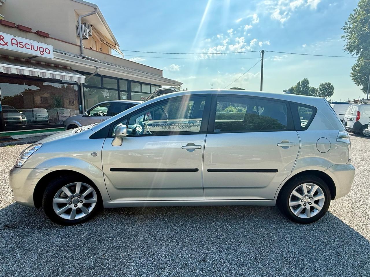 Toyota Corolla Verso 1.8 Ok NEOPATENTATI