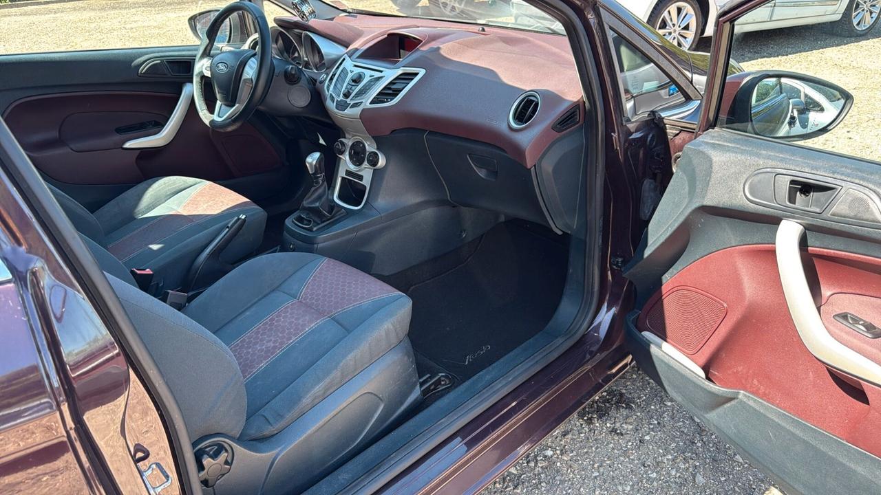 Ford Fiesta Ikon 1.4 3 porte Bz.- GPL