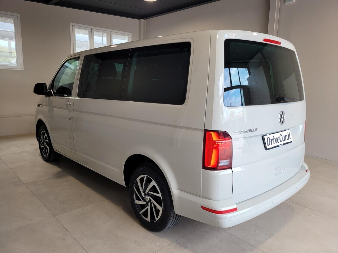 Volkswagen Caravelle 2.0 TDI AUT. 8 POSTI CARPLAY NAVI FULL-LED