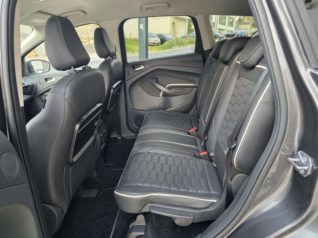 Ford Kuga 2.0 TDCI 180 CV S&S 4WD Powershift Vignale