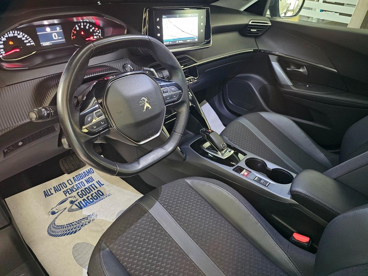 Peugeot 2008 PureTech 130 S&S EAT8 Allure Navi Pack