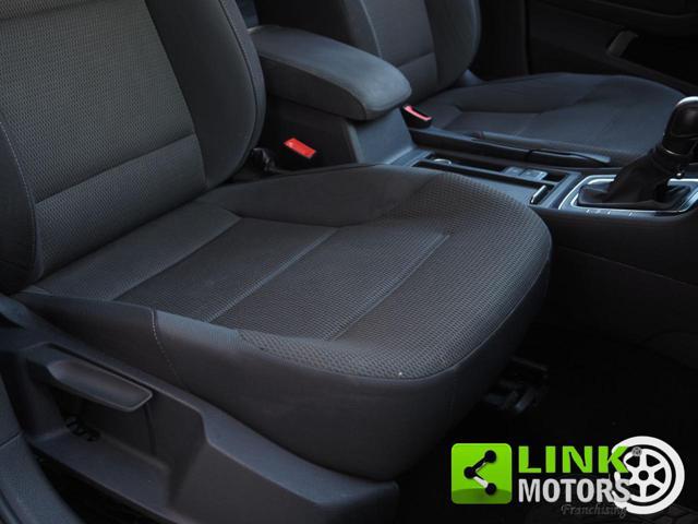 VOLKSWAGEN Golf Variant 1.6 TDI 115 CV DSG Business