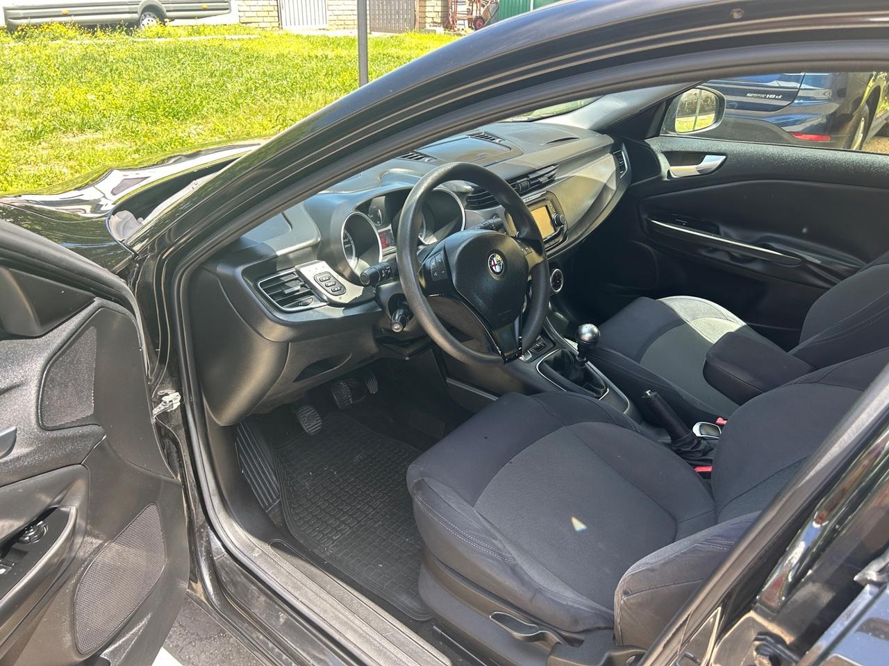 Alfa Romeo Giulietta 1.6 JTDm-2 105 CV Exclusive