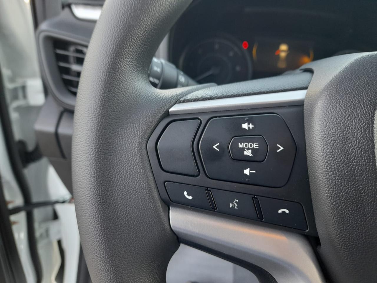 Isuzu D-Max N60 1.9 aut. Crew BB+ Cab