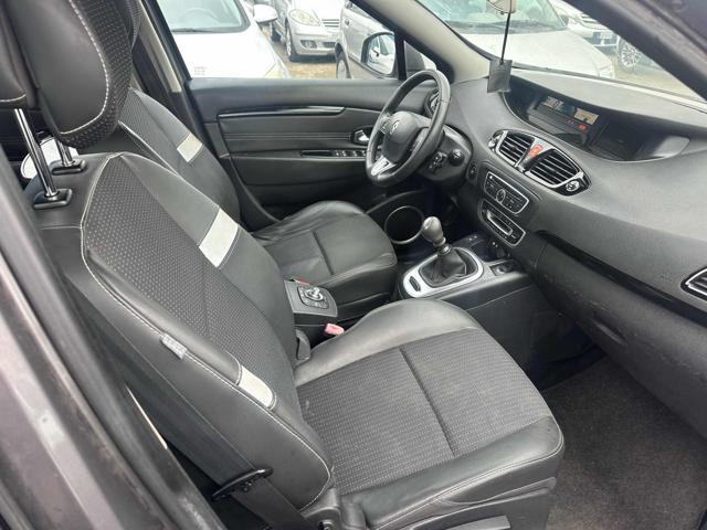 RENAULT Scenic neopatentati Bellissima X-Mod 1.5 dCi 110CV Luxe