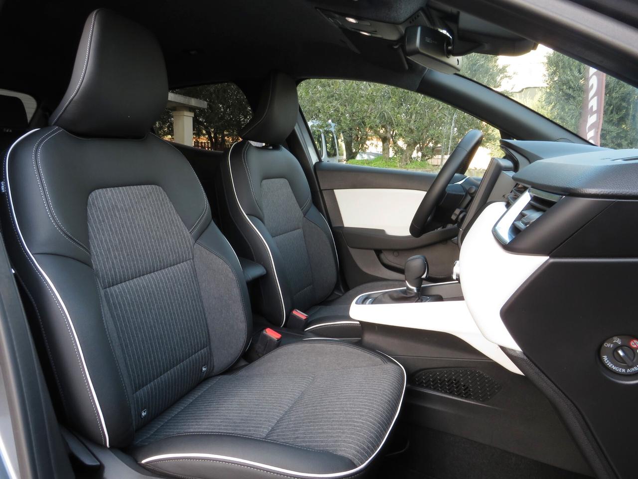 Renault Clio 1.6 E-Tech full hybrid Techno 145cv