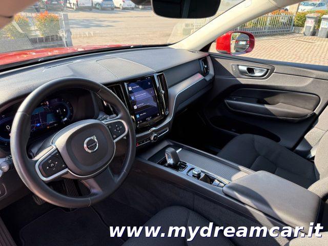 VOLVO XC60 B4 (d) automatico Core
