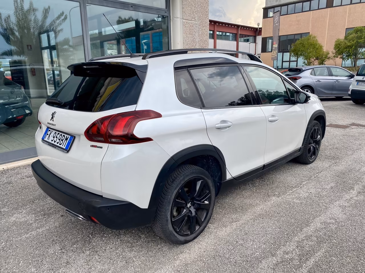 Peugeot 2008 BlueHDi 100 GT Line - 2017