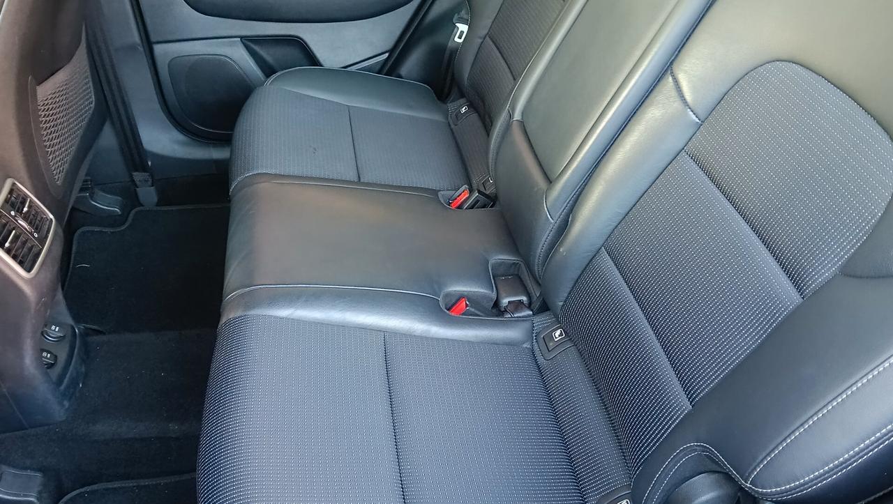 KIA SPORTAGE 1.7 CRDI 2WD-RETROC-PREZZO PROMO!