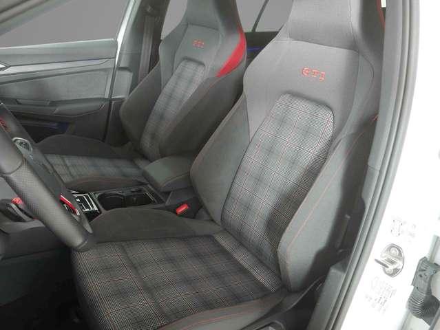 Volkswagen Golf GTI 8.5 BLACK STYLE 2.0 TSI DSG 265CV ONLY - PROMO!