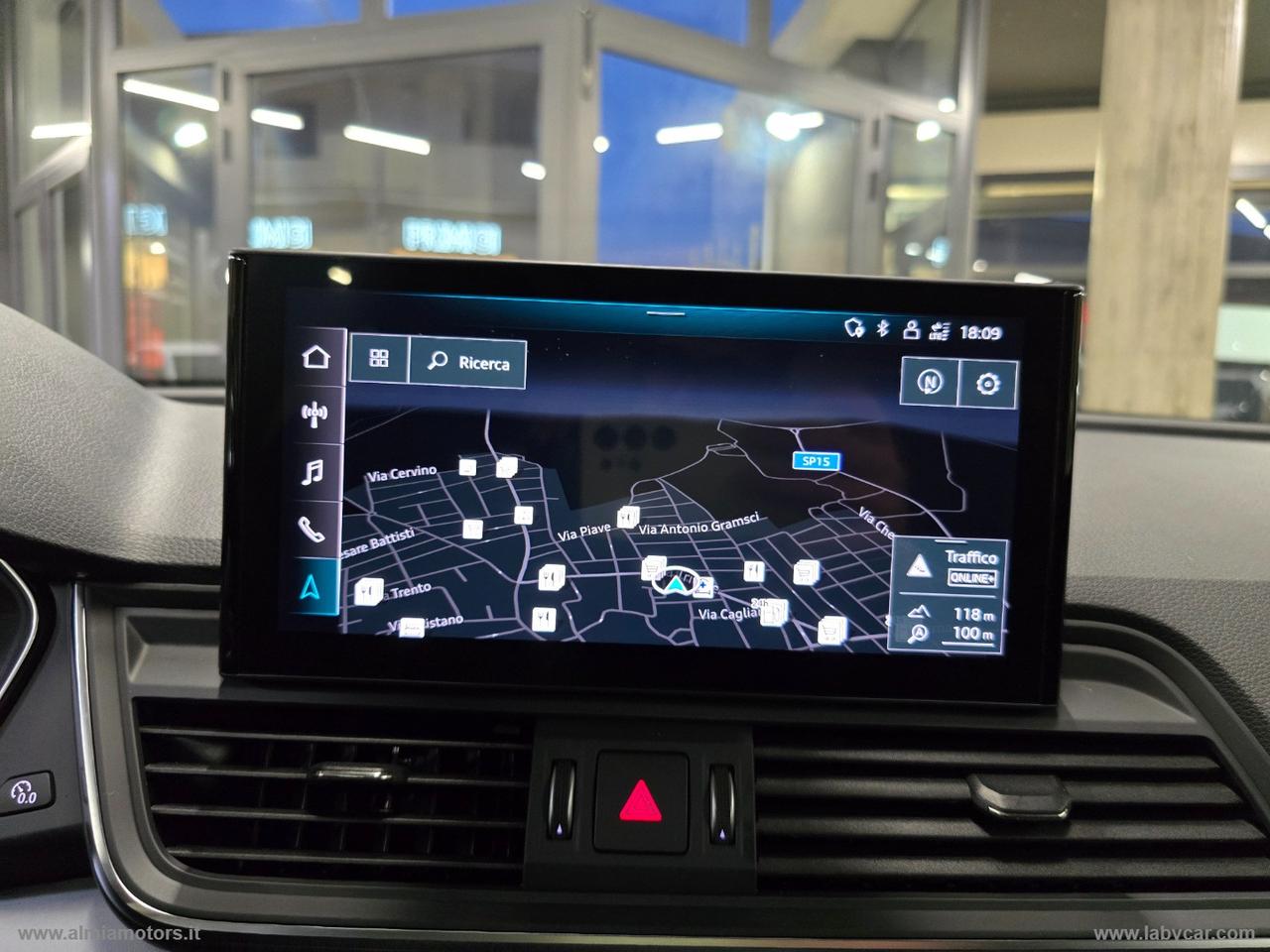 AUDI Q5 40 TFSI quattro S tronic Business Adv